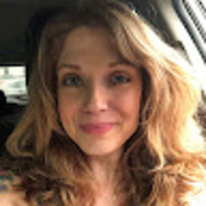 Meet your Posher, Liana